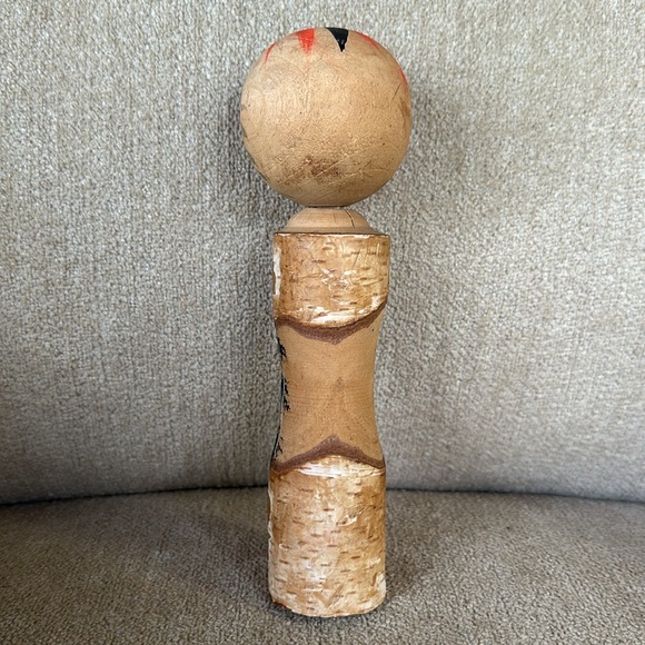 Vintage 1950s Hand Carved & Hand Painted Japanese Kokeshi Doll 7” - Picture 6 of 10